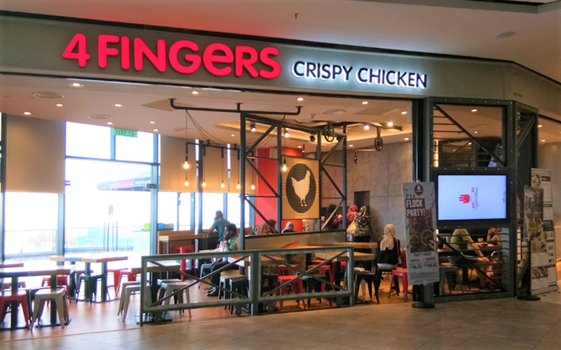 4 Fingers Front Shop 4 Fingers Front Shop